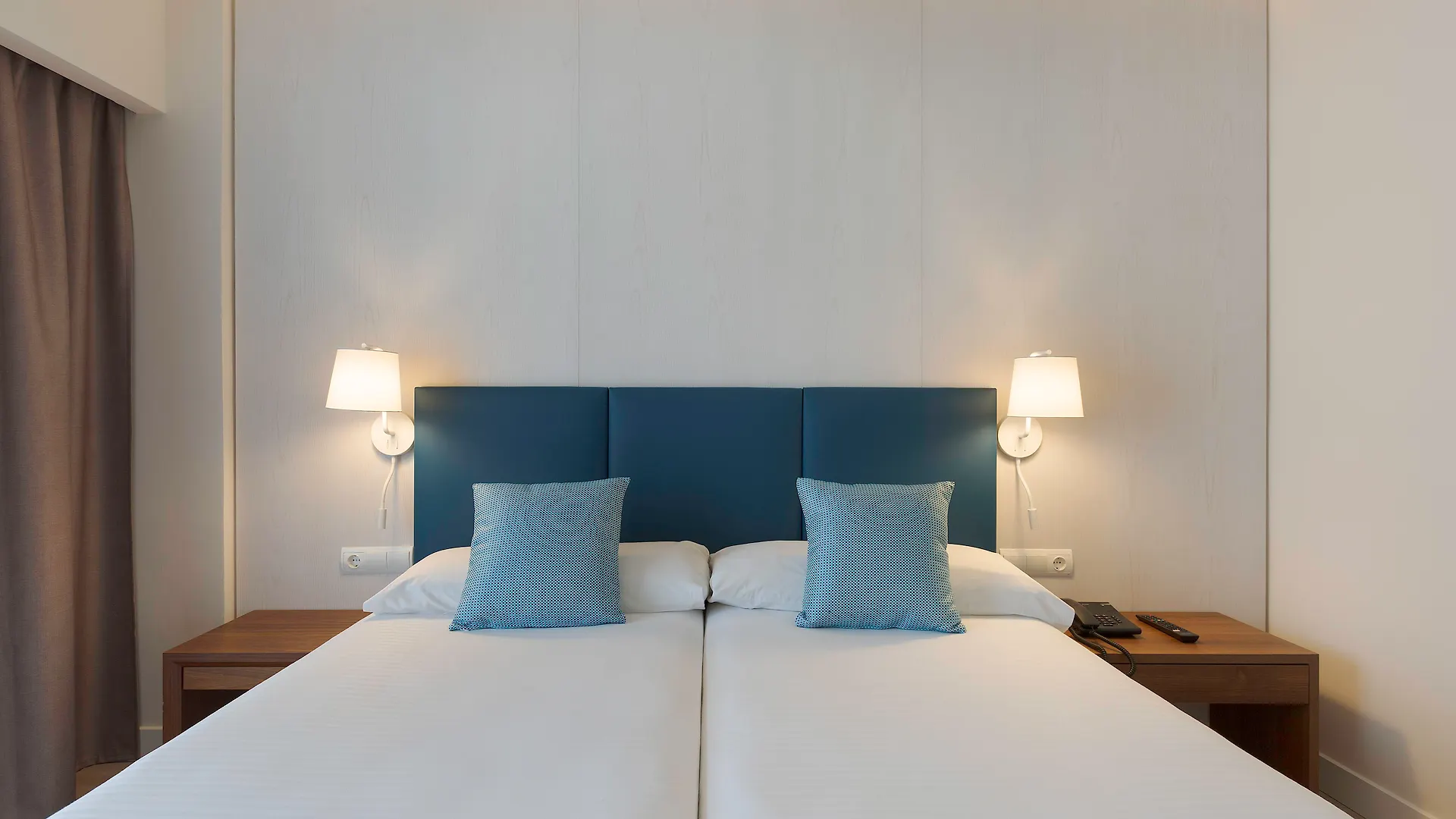 Hotel Alua Illa De Menorca S'Algar 4*,  Hiszpania