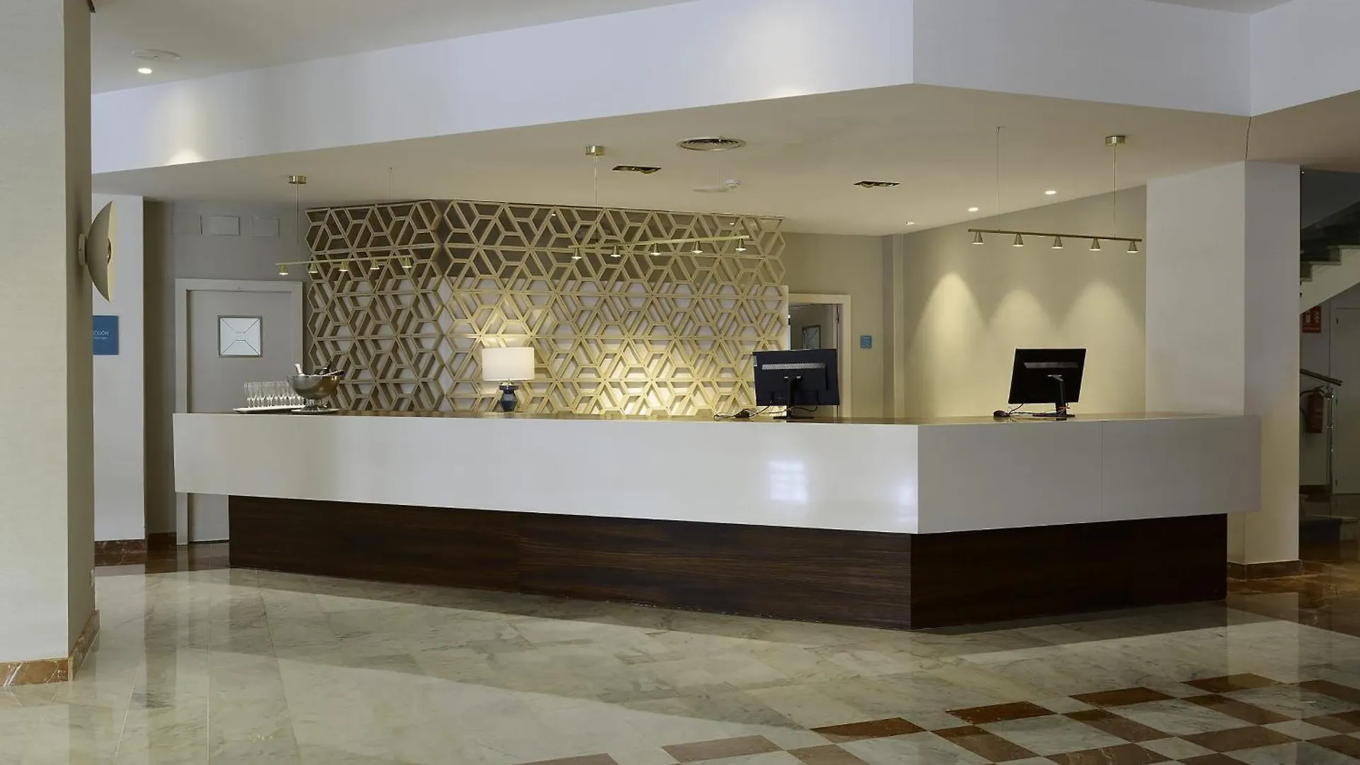 Alua Illa De Menorca Hotel S'Algar