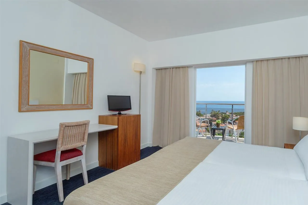 Hotel Alua Illa De Menorca S'Algar 4*,